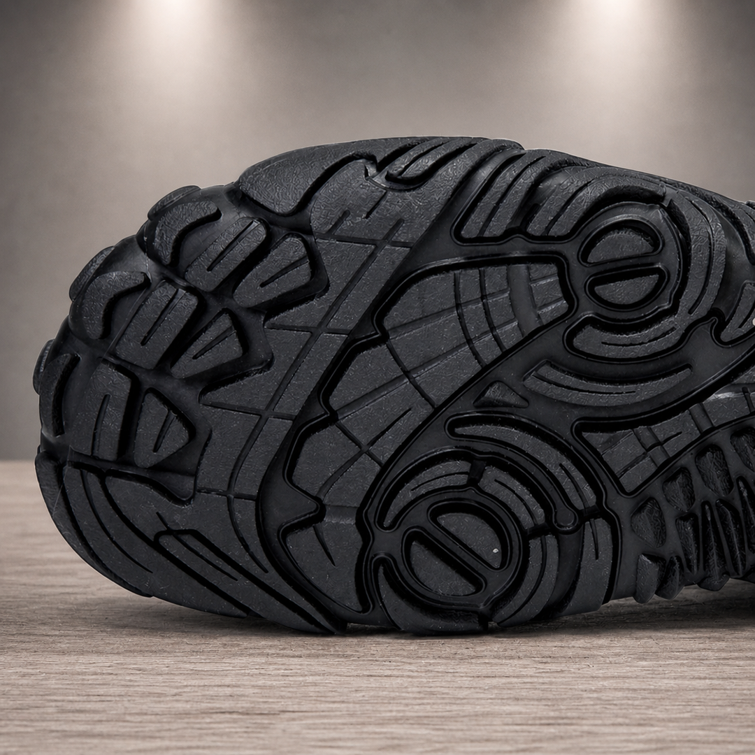 Wear-Resistant Outdoor Sneakers